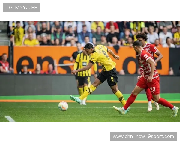 多特布兰特中路搓射轻巧破门引全场惊呼